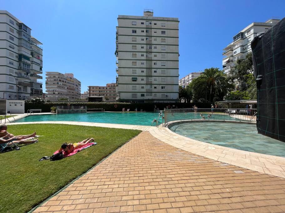 Apartamento Ginebra Torre Del Mar Exterior foto